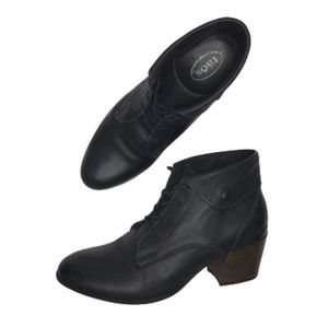 Taos Scribe Leather Ankle Boots